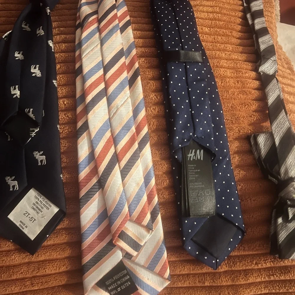 Little kid ties & bow tie with Classic Patterns